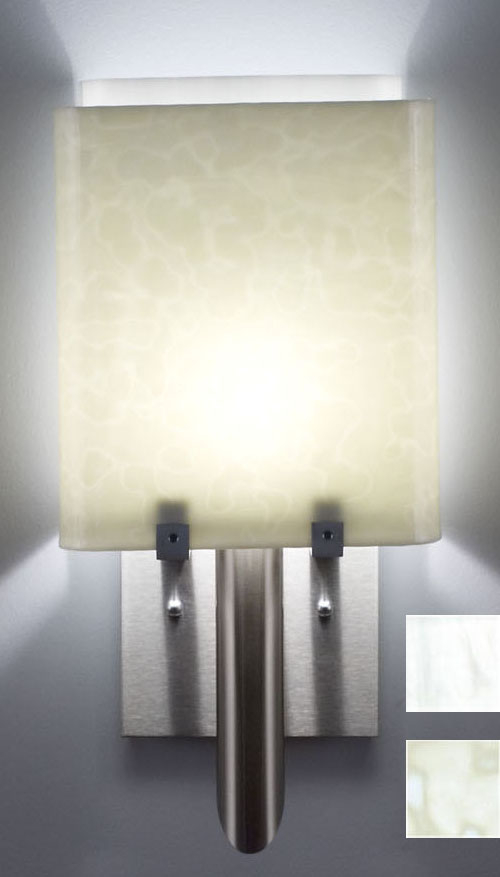 WPT Design Dessy1-8 - D - WH-SN Wall Sconce Incadescent - Front White-