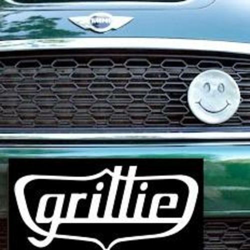 Grillie Smiley-P Smiley Antique Pewter Ornament