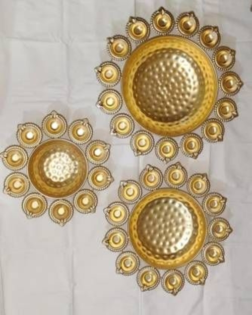 Decorative diya sett Iron Table Diya Set