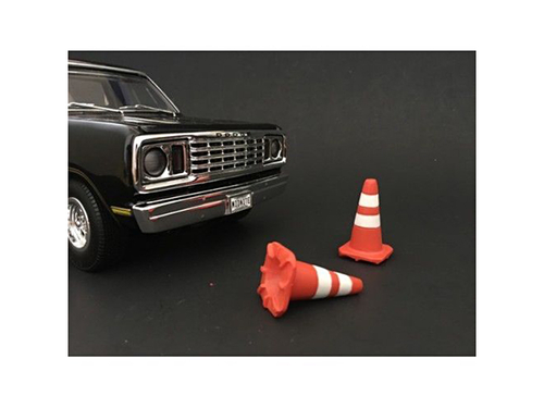 Traffic Cones Accessory Set of 4 pieces for 1/18 Scale Models by