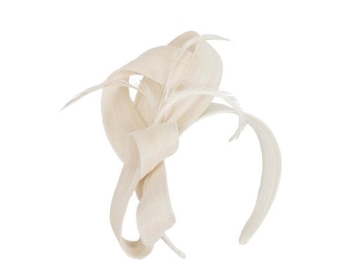 Cream abaca loops and feathers racing fascinator