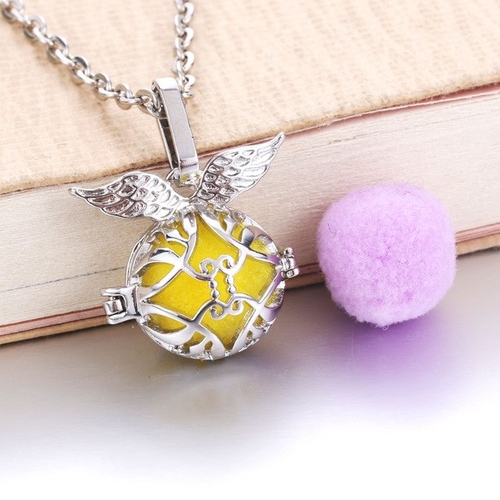 Wing Aroma Diffuser Necklace Silver Lockets