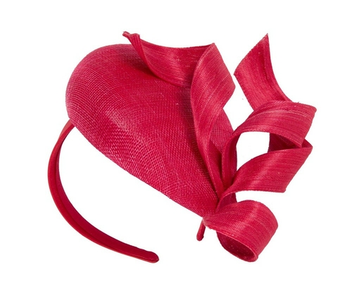 Red designers fascinator