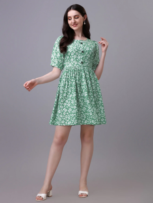 Women A-line Light Green Dress (Size L)