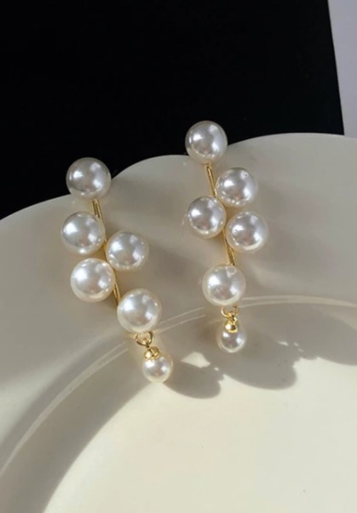 Gold Plated Pearl Drop Earrings (Color-WHITE)