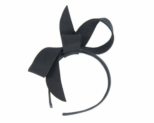 Black felt bow fascinator