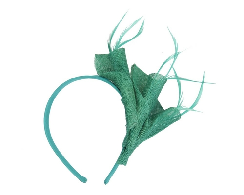 Petite green sinamay fascinator with feathers