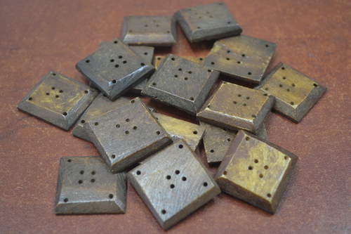 50 Pcs Square Brown Buffalo Bone Sewing Buttons 1"