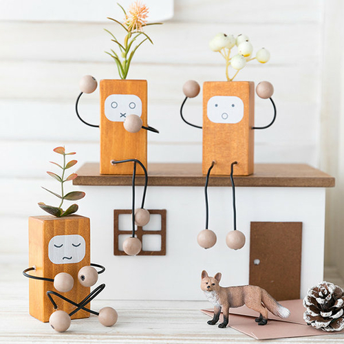 Cute Decorative Wooden Dolls