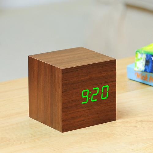 Cube Walnut Click Clock