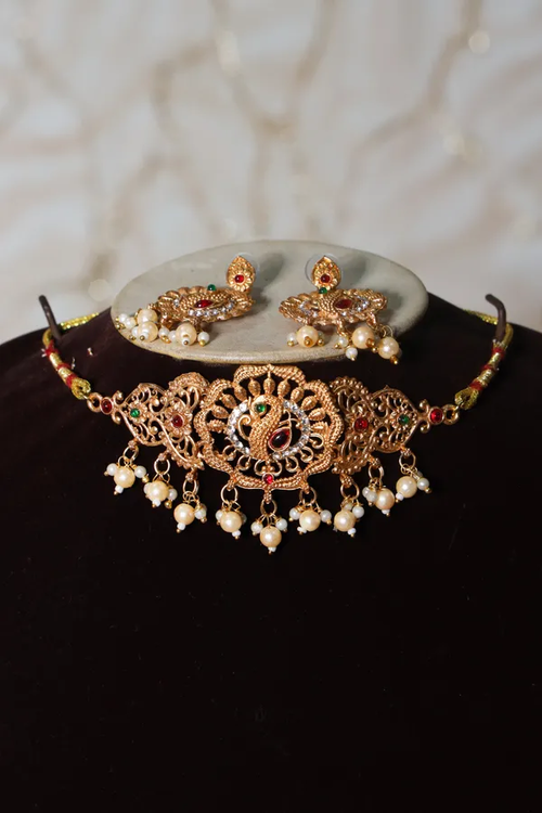 Stylish Premium Gold Plated Jewellery Set With Earring 