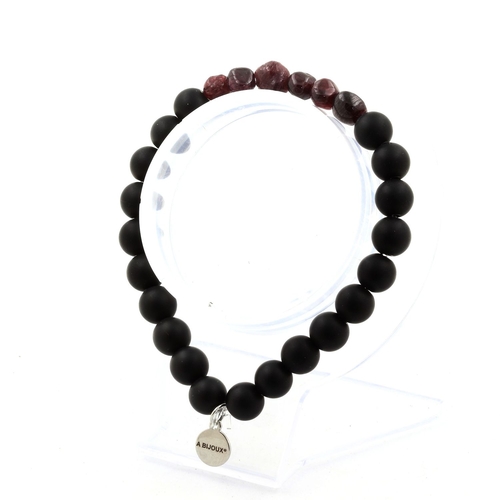 Garnet from Mozambique + Matte Black Onyx 8 mm beads Bracelet.