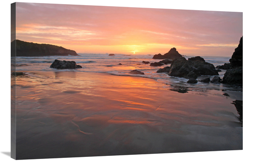 Global Gallery GCS-486643-40-142 40 in. Sunset Beach Art Print - Vic S