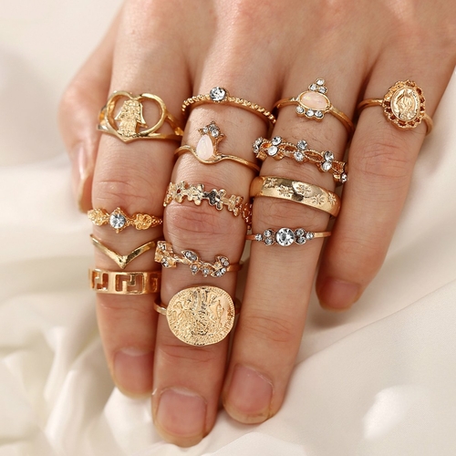 Assorted ring deals set