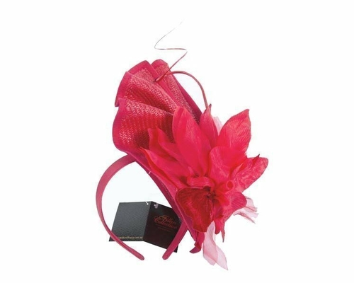 Bespoke red fascinator with flower