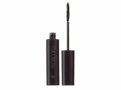 Italia Deluxe Waterproof Black Mascara in Countertop Display - Pack of