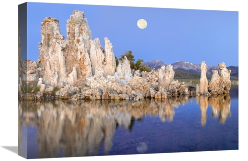 Global Gallery GCS-397220-22-142 22 in. Full Moon Over Mono Lake, 