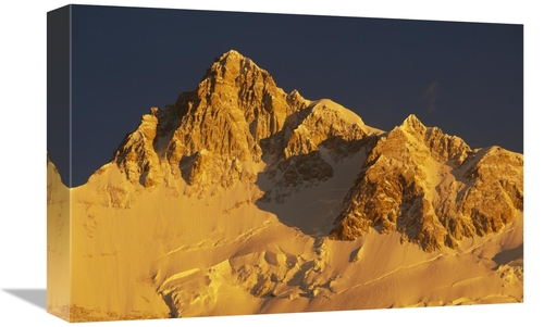 Global Gallery GCS-453475-1218-142 12 x 18 in. Dawn on Kangchenjunga&#