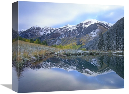 Global Gallery GCS-396729-16-142 16 in. Pond & Mountains, Maroon B