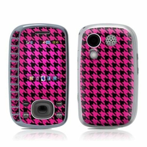 DecalGirl SCMT-HTOOTH-PNK Samsung Corby Mate Skin - Pink Houndstooth