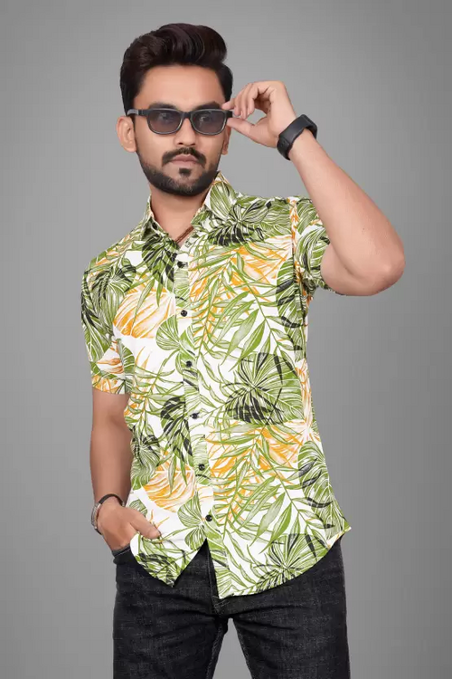 Men Regular Fit Printed Spread Collar Casual Shirt Green (Size S)