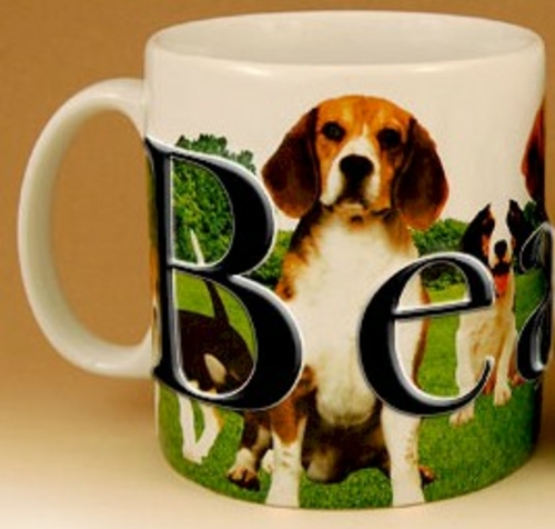 Americaware PMBEA01 18oz. Beagle Mug for Dog Lovers