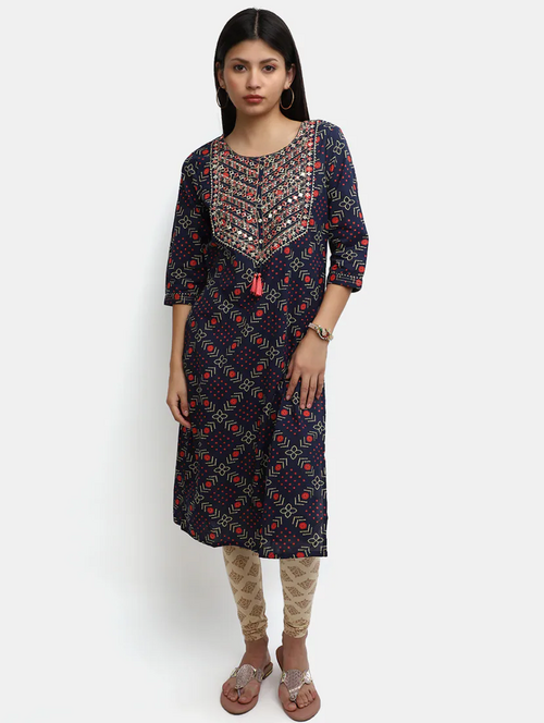 Women's straight kurta Neck handwork Design (Size-M)
