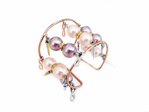 Handmade pearl cuff bracelet with vintage rose, light rose pearls,