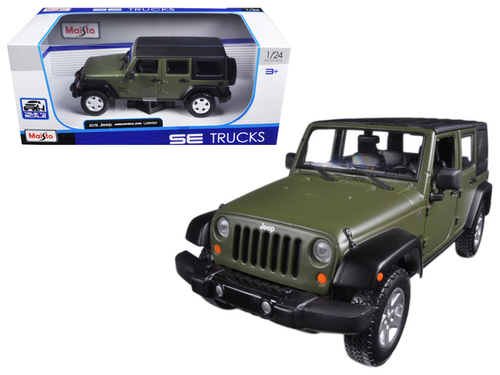 2015 Jeep Wrangler Unlimited Green with Black Top 1/24 Diecast Model