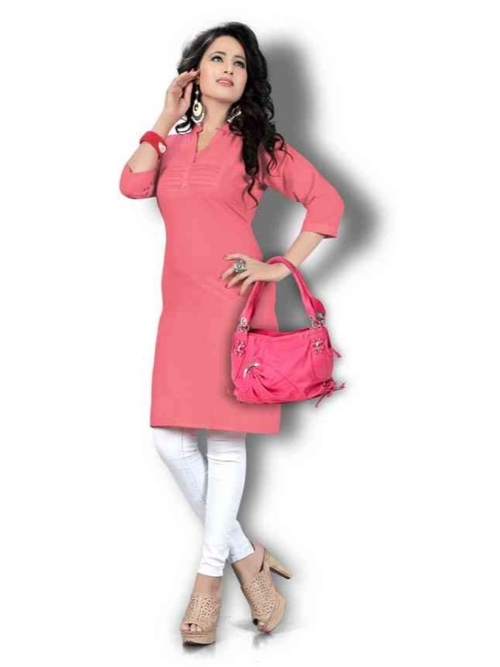 Women’s Carrot Pink Solid Thigh Length Kurta