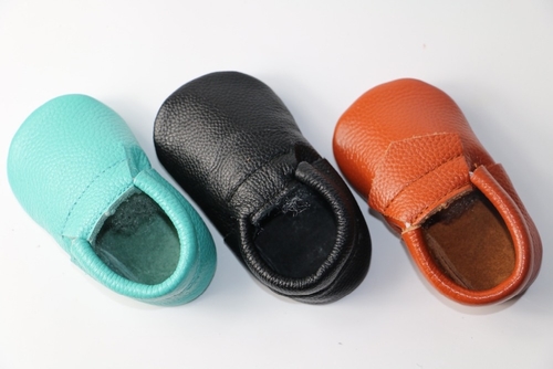 New 100% Cow Leather Tassel Baby Moccasins Soft