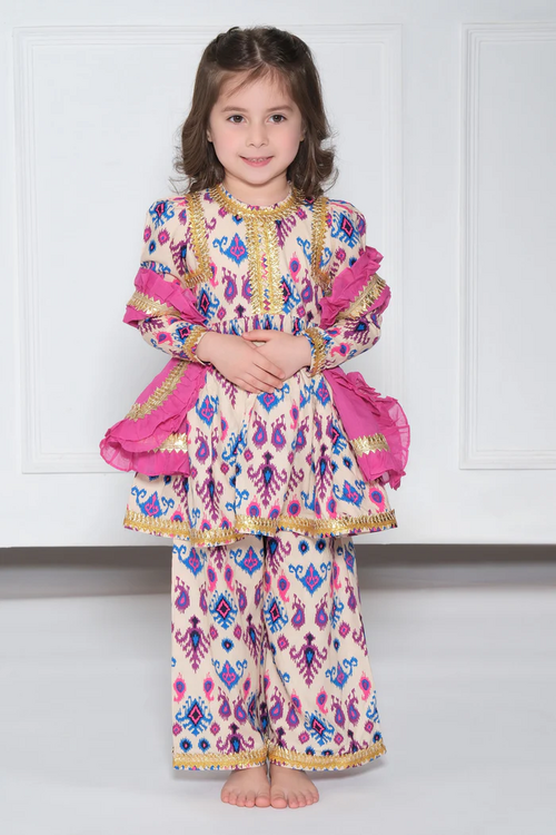 GIRLS DRESS WITH Mulmul dupatta with frills and gota. (SIZE-5-6yr)