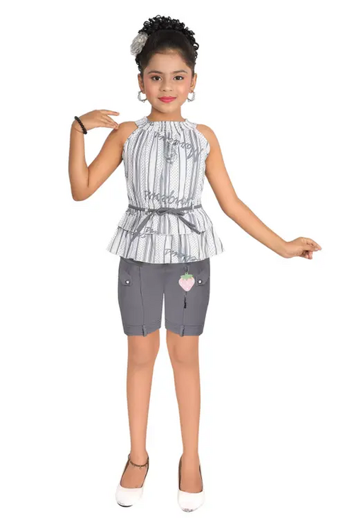 White and Grey Cute Girls Top and Bottom Set Size 5-6 Years