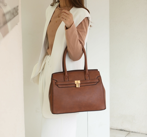 Bruna Satchel Bag with a Matching Wallet 