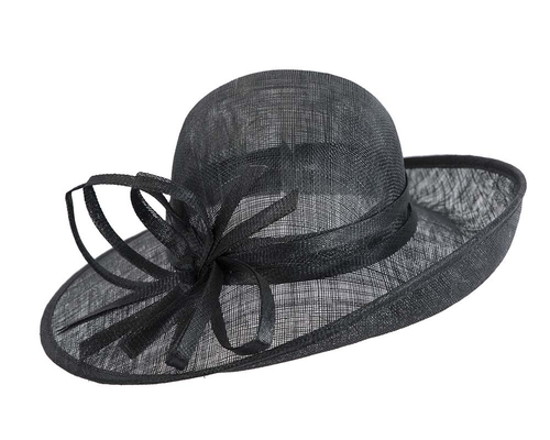 Black fashion racing hat