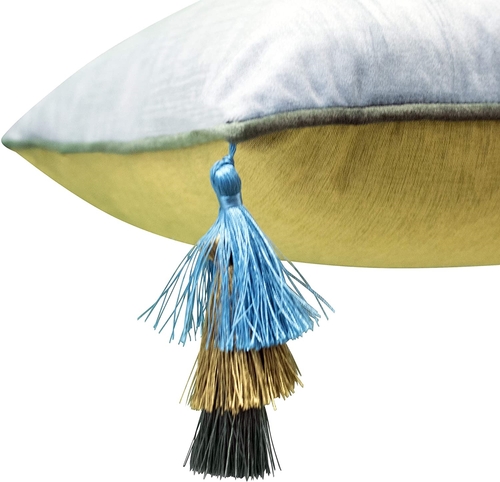 Levinsohn Textile EAH092TO6729D4 18.5 x 18.5 in. Edie Home Velvet Reve