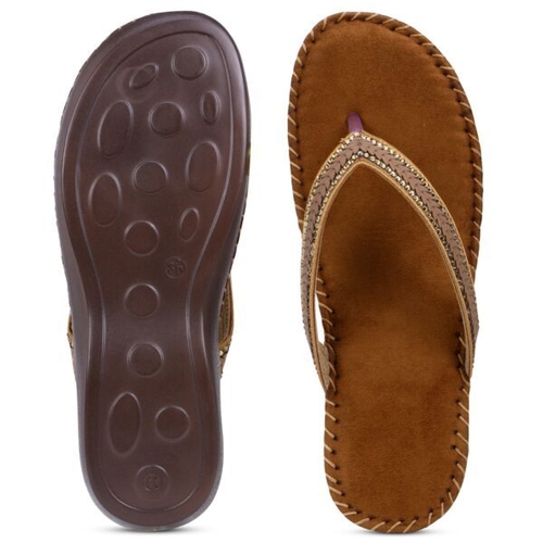 WOMEN EMBROIDRED MOTIF DESIGN FLATS