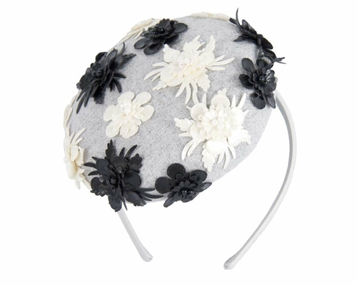 Small silver winter pillbox with flowers  J296G