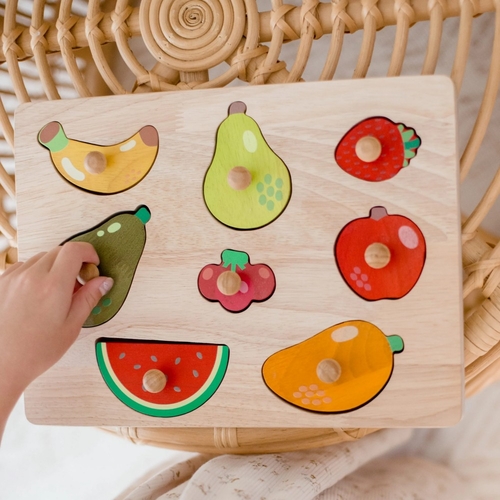 QToys Australia (USA) Fruit Knob puzzle