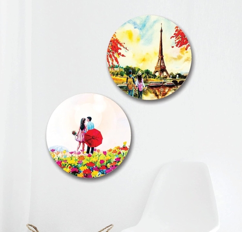 Paintings Round Shape Romantic Couples