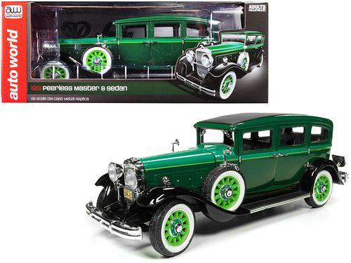 1931 Peerless Master 8 Sedan Dark Green with Light Green Hood 1/18