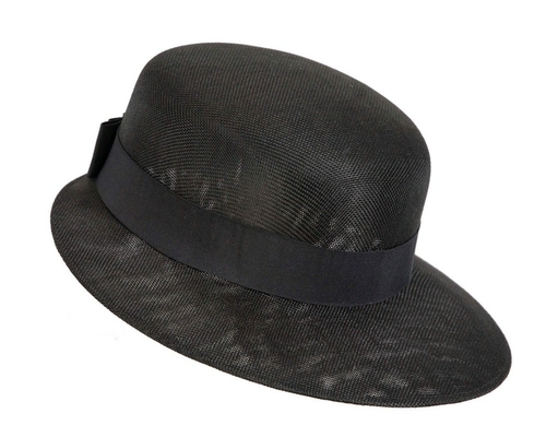 Black ladies hat