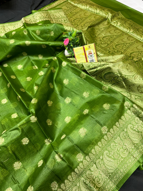 Women's pure tasaar alfi boti sareeGreen