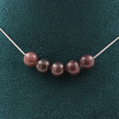 Ruby from Mogok, Burma, Myanmar. Quality 2A 8 mm 5 beads necklace