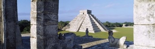 Panoramic Images PPI55906L Pyramid in a field  El Castillo  Chichen It
