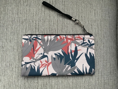 Pink bird of paradise clutch