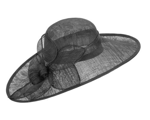 Black wide brim racing fashion hat