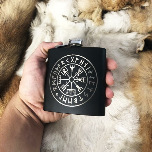 Custom Viking Rune Circle Vegvisir Symbol Mat Black Flask