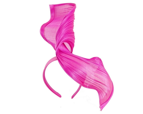 Large fuchsia bespoke Jinsin racing fascinator