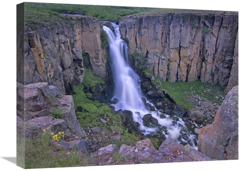 Global Gallery GCS-396422-1824-142 18 x 24 in. North Clear Creek Falls